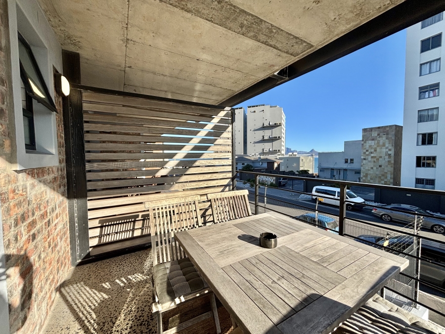 1 Bedroom Property for Sale in Bloubergstrand Western Cape